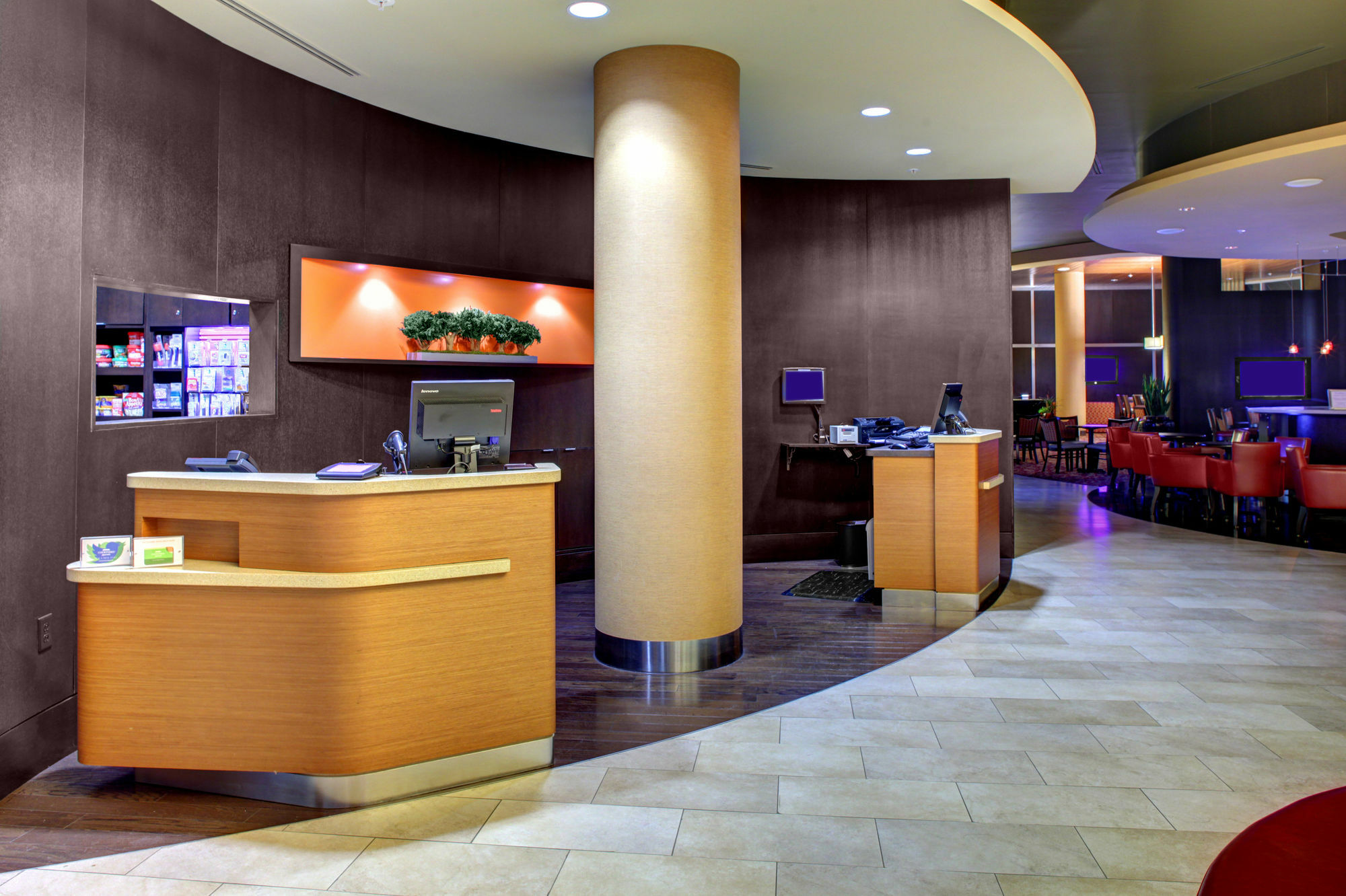 Courtyard By Marriott Greenville Downtown Εξωτερικό φωτογραφία